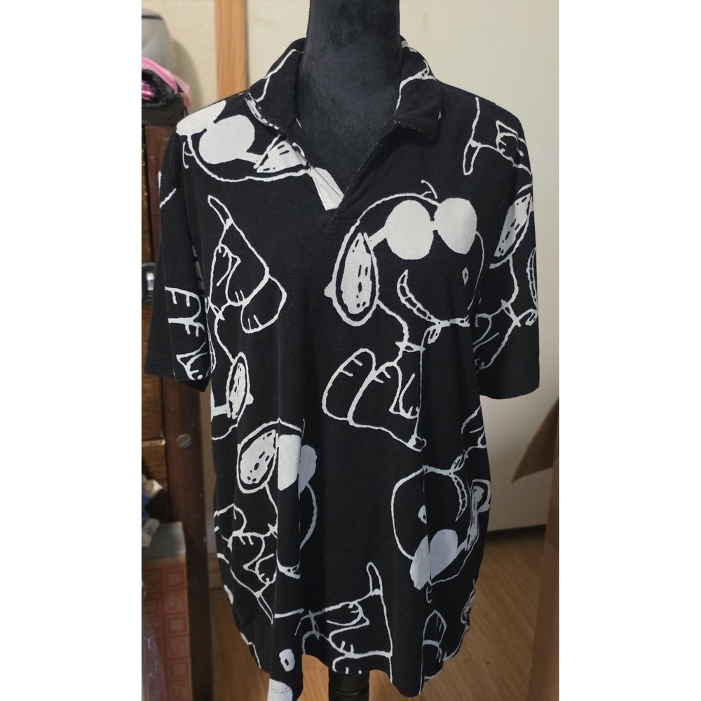 H&M Snoopy Peanuts All Over Print Black Short Sleeve Polo Shirt Mens Large